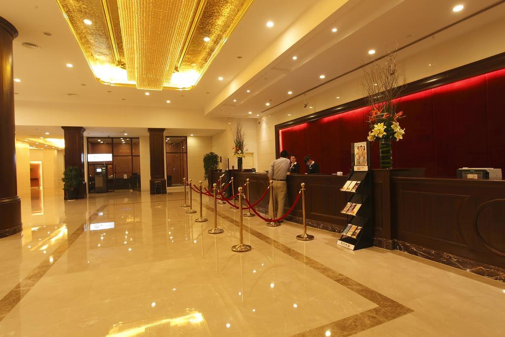 Shanghai Eiffelton Hotel Экстерьер фото